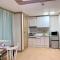 3 min walk from Sinnonhyun St - Seul