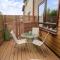Beautiful 1 BR apt with private patio and free parking - Dunollie