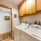 4412 Mackinaw 4412 Mackinaw