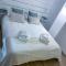 ZUR Boutique Hostel
