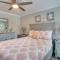 AMI Condo With Pool, Walk to Beach, Bars, Restaurants and Fishing! - برادنتون بيتش