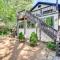 Chic Atlanta Retreat with Patio and Outdoor Dining!