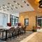 DoubleTree by Hilton Hartford Downtown - Hartford