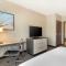 Best Western Plus Executive Residency Rigbys Water World Hotel