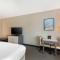 Best Western Plus Executive Residency Rigbys Water World Hotel