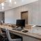 Best Western Plus Executive Residency Rigbys Water World Hotel