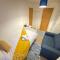 Solus Stay by Windsor, Heathrow, and Pinewood Studio - Comfy Bedroom with Ensuite Bathroom, WiFi, Parking - سلاو