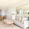 Noosa Crest Luxury Ocean View Apartment 31