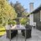 Beautiful Home In Dronningmølle - Dronningmølle