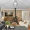 The Croft - Enchanting Bowral stone cottage
