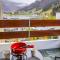 Wunderstay Alpine 303 New Studio with Lake & Mountain View