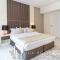 LUX The Bays Edge Canal View Suite - Dubaj