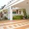 Near Gurney 3-Storey Event Hse by Felice Homestay