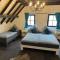 4711 Suite