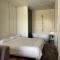 Opera Apartment