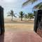 Beach Guest House Addalaichenai