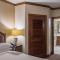 Aspen Ritz-Carlton 3 Bedroom Ski In, Ski Out Residence Includes Slopeside Heated Pools And Hot Tubs - Аспен