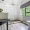 Carshalton Country Escape - Mooirivier