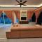 Azalea Homestay with Private Pool - Jenjarum