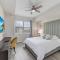 Luxury 3BR resort Condo walking distance to Epic Universe, Convention center and Icon Park