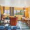 VioletSuitesPDX Boutique Hotel