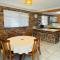 Bronte Court Unit 2 South West Rocks - No Sheets or Towels provided - Саут-Уэст-Рокс