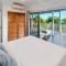 Casuarina 18 Hamilton Island Ocean Views, Golf Buggy & transers