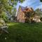 Guest flat in a family house close to city center - Linköping