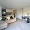 Modern 61m2 Apt, Ideally located (200Mbps+ Wi-Fi) - Chalong