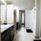 Posh and Serene Home - 凯蒂