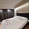 Executive Suites by Modern Living