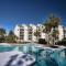 Beach Oasis, Pool Views, Steps to Beach - 希尔顿黑德岛
