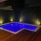 Casa em Condomínio com Piscina Privativa