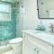 LaPlaya 206C Gorgeous vistas of the Gulf from this light and bright end unit with private access to the beach - لونغبوت كي