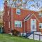 Eclectic 4Bed with BBQ-Firepit-Games-secretGarden & 7 mile to Downtown