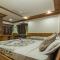 Hotel Riverside with Swimming pool - Sauraha