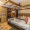 Hotel Riverside with Swimming pool - Sauraha