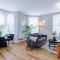 Harrogate House Apt 1 - Cheltenham Parade View