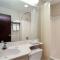 Stay Express inn and Suites Atlanta Union City