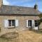 Renovated French Country Bungalow for Two - A Home for Your Next Holiday - Hercé