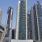 Homes2Retreat - Chic Studio in Damac Uppercrest - Dubai