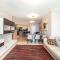 Unreal Ocean Views Modern Decor - Stunning Unit - صني آيلز بيتش