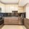 Unreal Ocean Views Modern Decor - Stunning Unit - صني آيلز بيتش