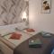7 Levél Panzió, Ultra Central, Self Check-in, Self-Catering - 密古雷休治
