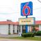 Motel 6-Palestine, TX