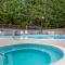 Comfort Suites Inn at Ridgewood Farm