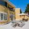 Seafront Unit 2
