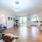 EXQUIS 2BR Luxus Apartment TAO I Parken I Netflix I Garten I Familienfreundlich I - Holzgerlingen