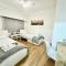 Modern apartment near McKenzie beach