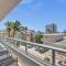 Luxury Beach Front Suite with Rooftop Pool - هوليوود